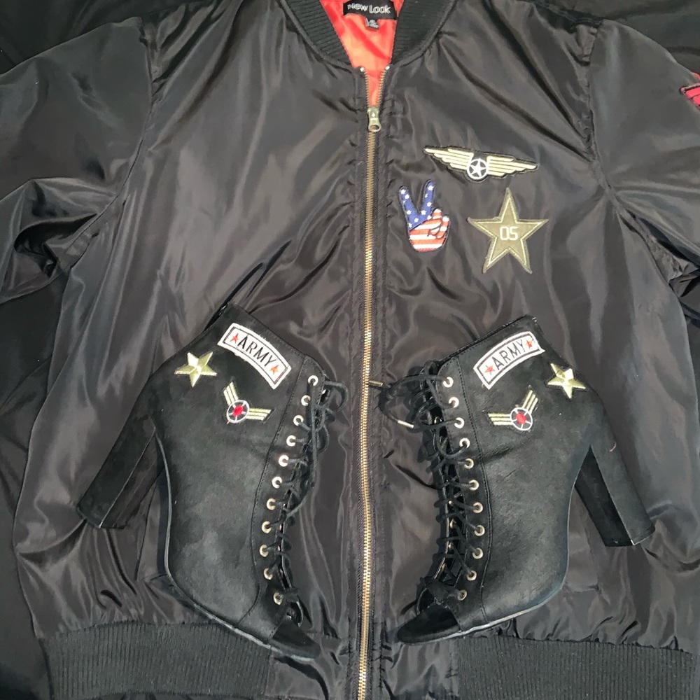 Black bomber jacket with army patches and heels